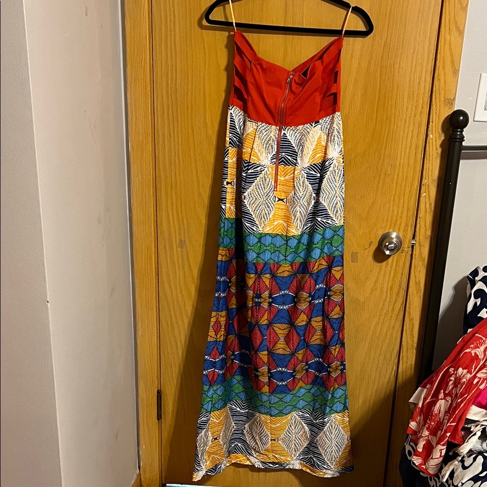 Colorful Geometric Pattern Maxi Dress - Picture 3 of 5